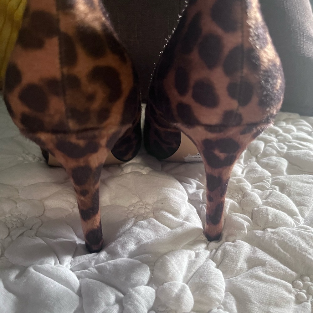 Nine West Leopard-Print Pointed-Toe Pumps in Brown and Black - Picture 6 of 8